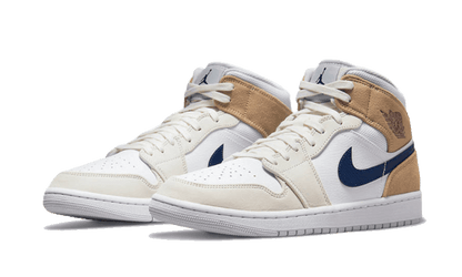 air-jordan-1-mid-tan-suede-navy-socksforsport