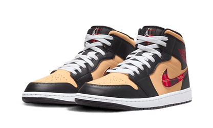 air-jordan-1-mid-se-tartan-swoosh-socksforsport