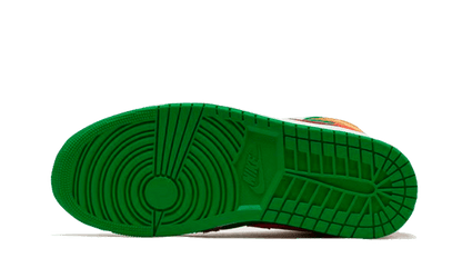air-jordan-1-mid-wheat-watermelon-socksforsport