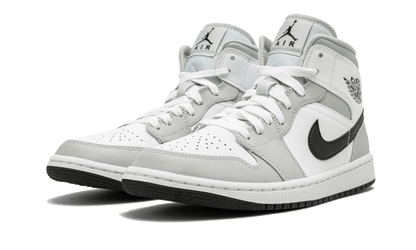 air-jordan-1-mid-white-light-smoke-grey-socksforsport