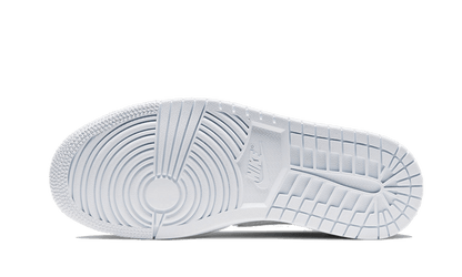 air-jordan-1-mid-white-snakeskin-socksforsport