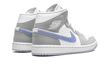 air-jordan-1-mid-wolf-grey-socksforsport