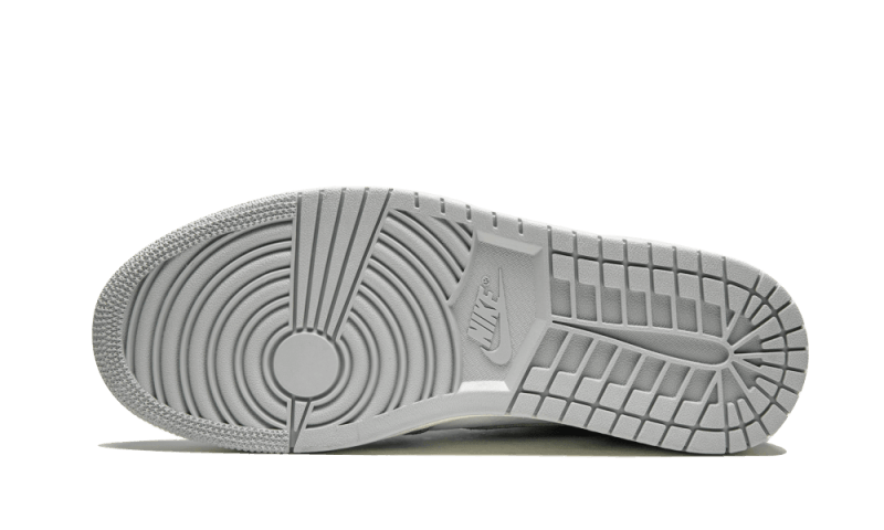 air-jordan-1-retro-high-flight-nostalgia-socksforsport