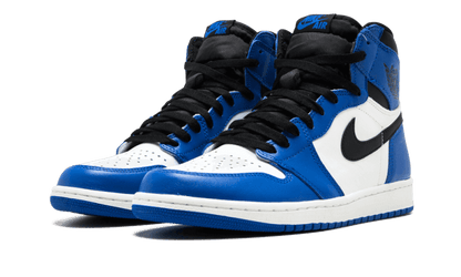 air-jordan-1-retro-high-game-royal-2018-socksforsport