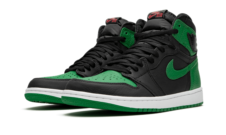 air-jordan-1-retro-high-og-pine-green-black-socksforsport