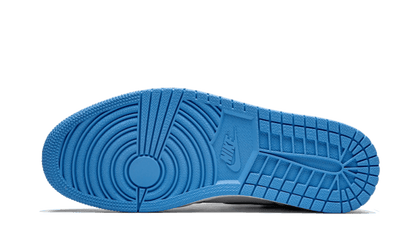 air-jordan-1-retro-high-university-blue-socksforsport