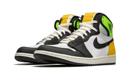 air-jordan-1-retro-high-og-volt-gold-socksforsport