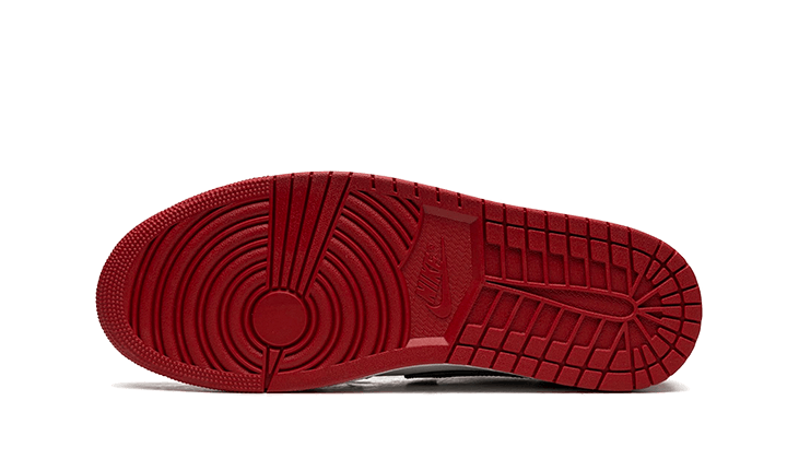 air-jordan-1-retro-low-og-black-toe-socksforsport