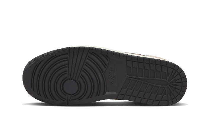 air-jordan-1-retro-low-og-ex-coconut-milk-socksforsport