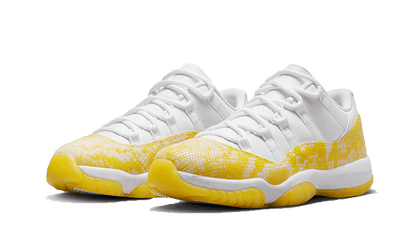 air-jordan-11-retro-low-yellow-snakeskin-socksforsport