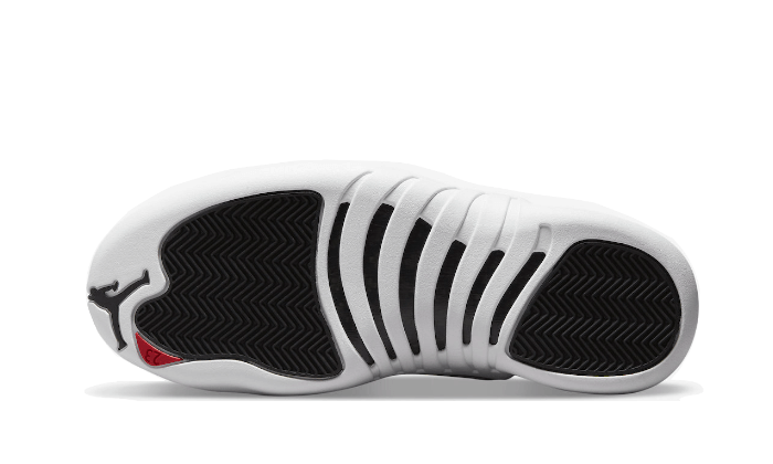air-jordan-12-retro-playoffs-2022-socksforsport
