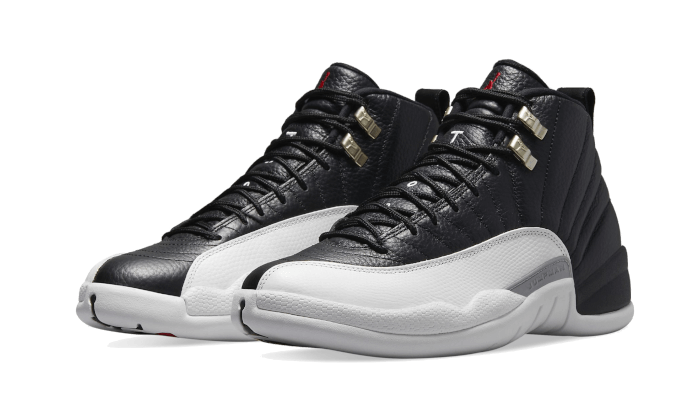 air-jordan-12-retro-playoffs-2022-socksforsport