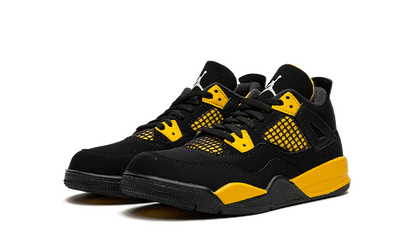 air-jordan-4-retro-thunder-2023-enfant-ps-socksforsport