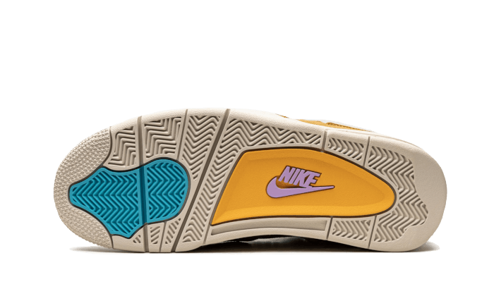 air-jordan-4-retro-union-desert-moss-socksforsport