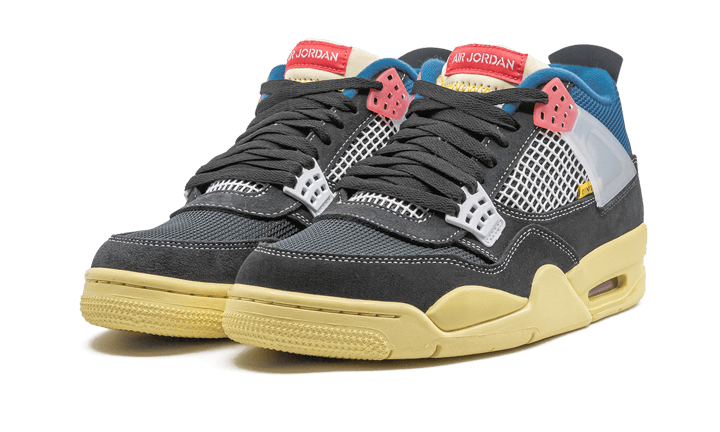 air-jordan-4-retro-union-off-noir-socksforsport