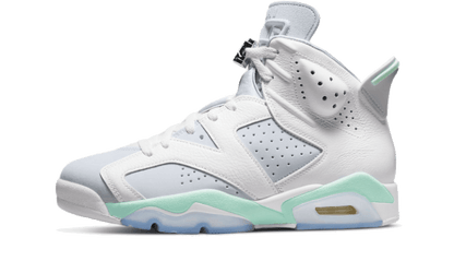 air-jordan-6-retro-mint-foam-socksforsport