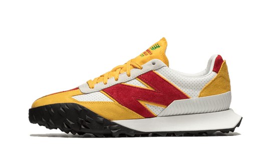 casablanca-xc-72-yellow-red-socksforsport