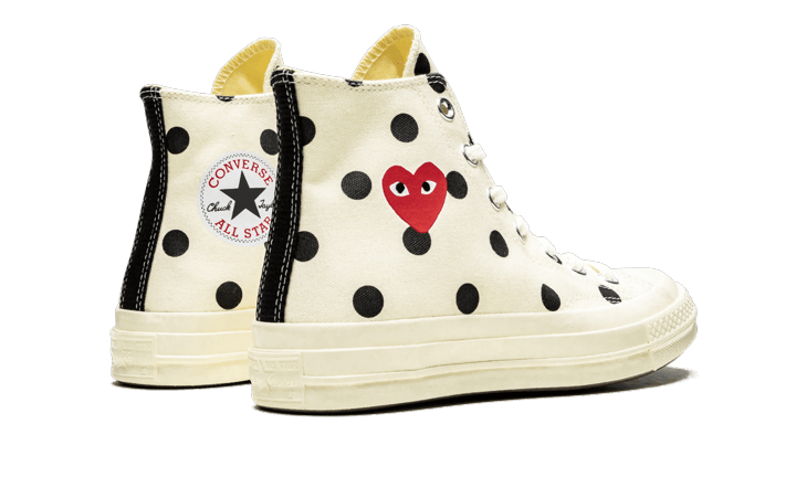 chuck-taylor-all-star-70s-hi-comme-des-garons-play-polka-dot-white-socksforsport
