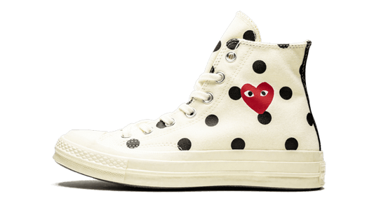 chuck-taylor-all-star-70s-hi-comme-des-garons-play-polka-dot-white-socksforsport