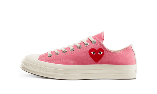 chuck-taylor-all-star-70s-ox-comme-des-garons-play-bright-pink-socksforsport