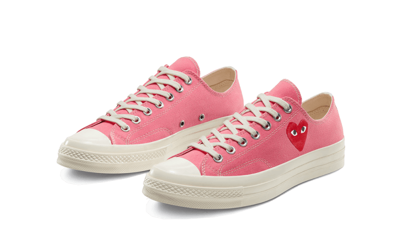 chuck-taylor-all-star-70s-ox-comme-des-garons-play-bright-pink-socksforsport