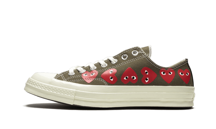 chuck-taylor-all-star-70s-ox-comme-des-garons-play-multi-heart-green-socksforsport