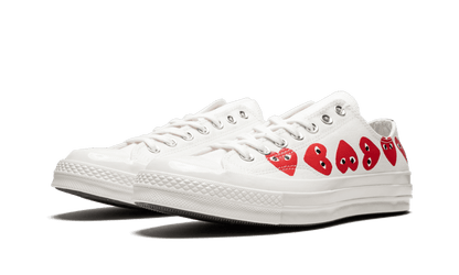 chuck-taylor-all-star-70s-ox-comme-des-garons-play-multi-heart-white-socksforsport
