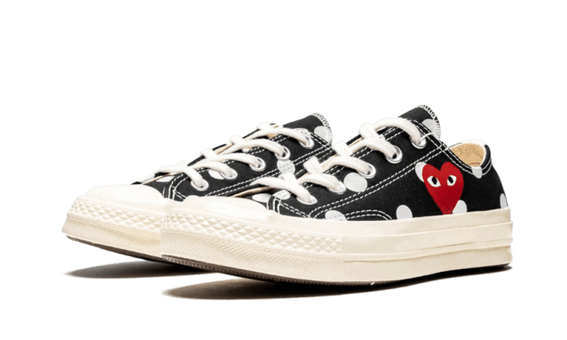 chuck-taylor-all-star-70s-ox-comme-des-garons-play-polka-dot-black-socksforsport