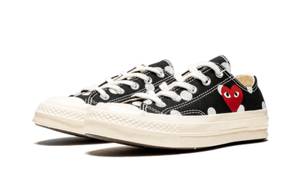 chuck-taylor-all-star-70s-ox-comme-des-garons-play-polka-dot-black-socksforsport