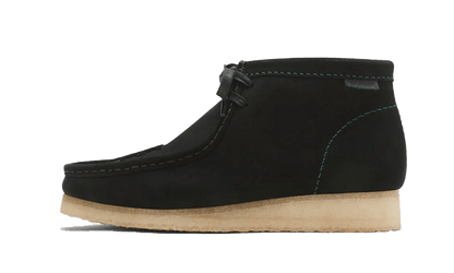 wallabee-boot-kith-dark-green-suede-socksforsport