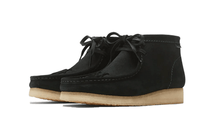 wallabee-boot-kith-dark-green-suede-socksforsport