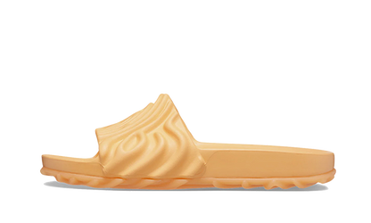pollex-salehe-bembury-slide-citrus-milk-socksforsport