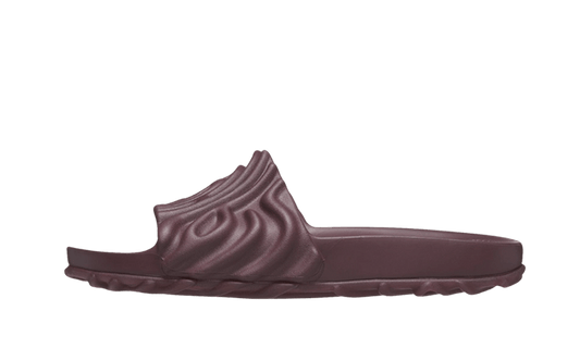 pollex-slide-by-salehe-bembury-huckle-socksforsport