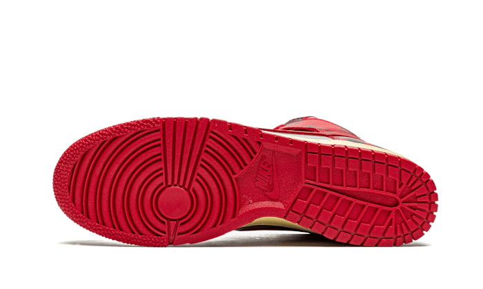 dunk-high-1985-red-acid-wash-socksforsport