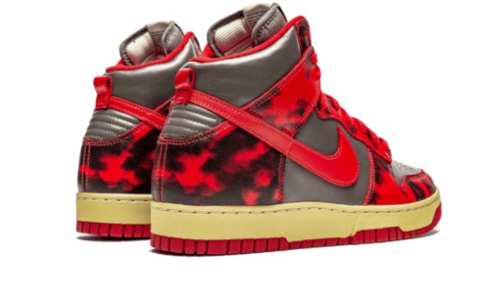 dunk-high-1985-red-acid-wash-socksforsport