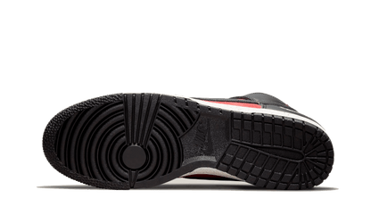 dunk-high-1985-undercover-gym-red-socksforsport