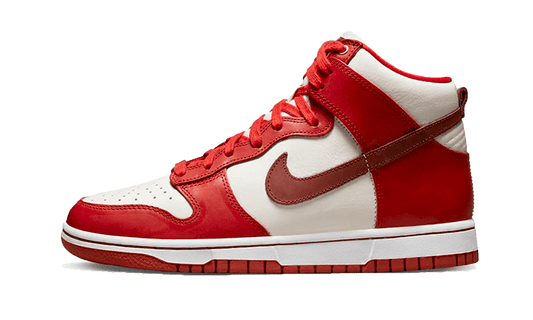 dunk-high-lxx-cinnabar-socksforsport