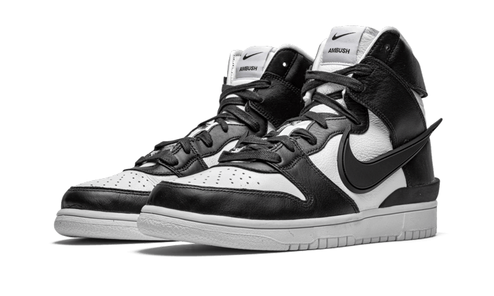 dunk-high-ambush-black-white-socksforsport
