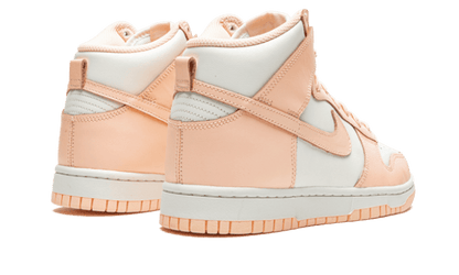 dunk-high-crimson-tint-socksforsport