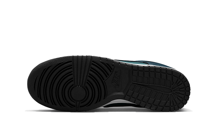 dunk-low-armory-navy-socksforsport