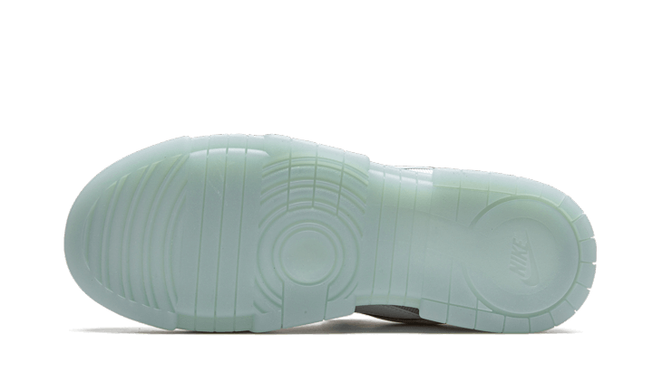 dunk-low-disrupt-photon-dust-socksforsport