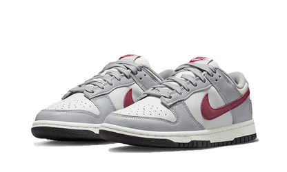 dunk-low-pale-ivory-redwood-socksforsport