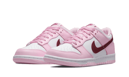 dunk-low-pink-red-white-socksforsport