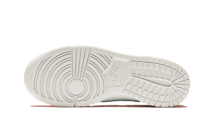 dunk-low-white-bone-peach-aqua-socksforsport