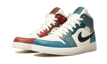 air-jordan-1-mid-anti-gravity-machines-socksforsport
