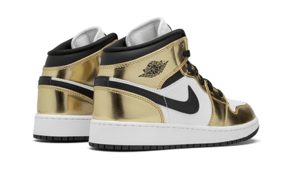 air-jordan-1-mid-white-metallic-gold-socksforsport