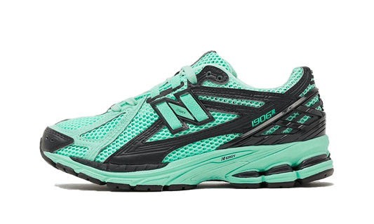 1906r-size-green-black-socksforsport