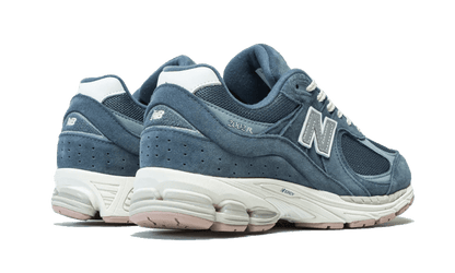 2002r-suede-pack-deep-ocean-grey-socksforsport