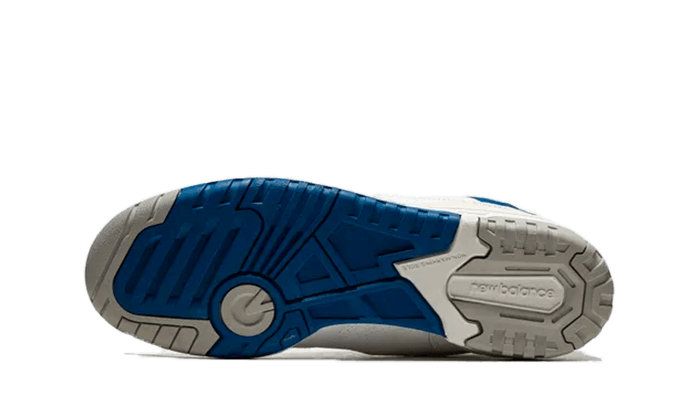 550-white-blue-groove-socksforsport