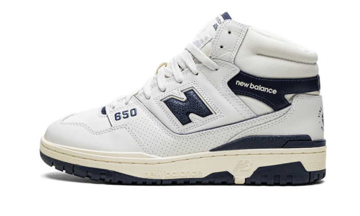 650r-aim-leon-dore-white-navy-socksforsport
